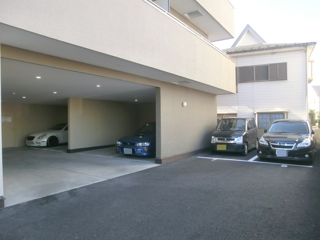 オクド　テラスの駐車場|敷地内駐車場（要確認）。