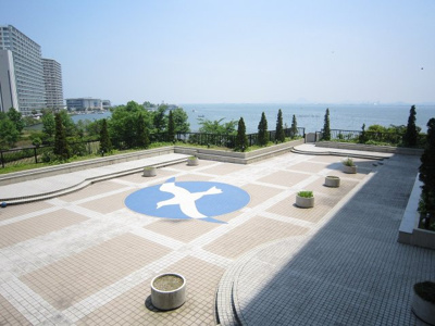 【その他】 | ルネ大津皇子が丘ロイヤルビュー | 中庭