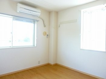 【内装】 | メゾンシャングリラ | 内装は落ち着いています