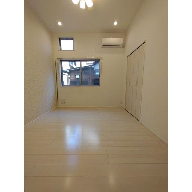 ダリアステート西新井の居間・リビング