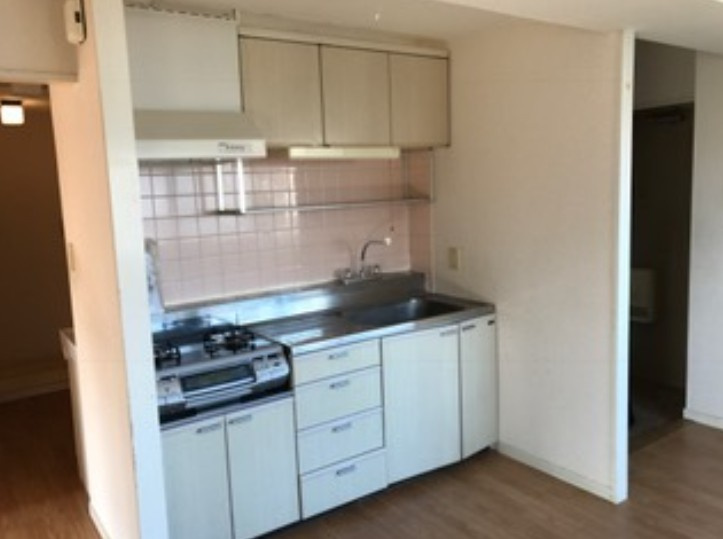 R-12988のキッチン