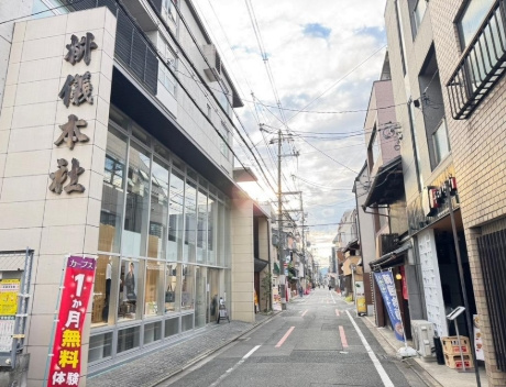 枡儀洛央ビルの外観