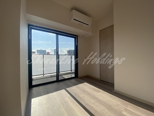 ラフィシア関内の寝室|日当たり良好の洋室♪