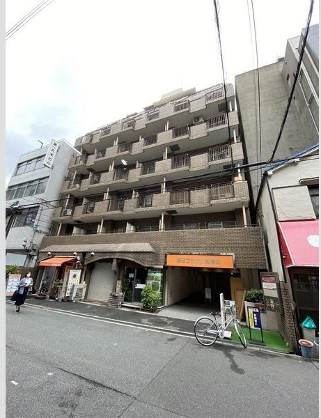 朝日プラザ心斎橋北の外観