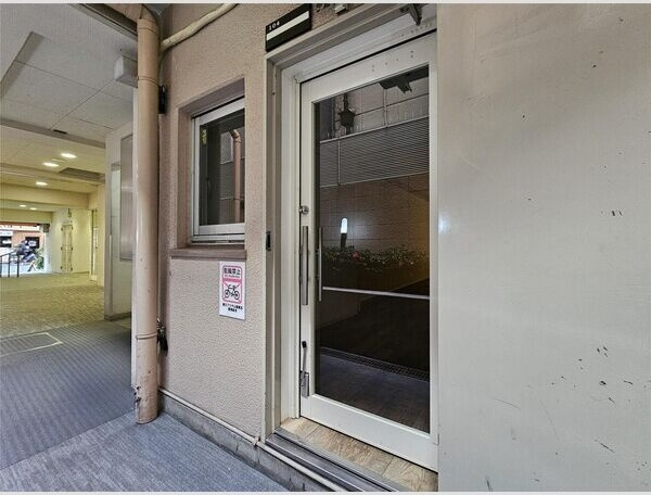 朝日プラザ心斎橋北の外観