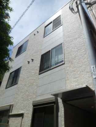 スクエアコートの外観