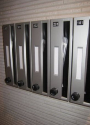 スクエアコートのエントランス