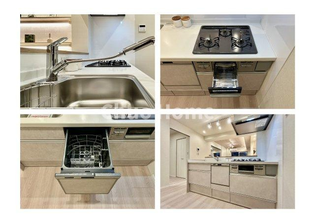 トーア平井マンションのキッチン|【システムキッチン】ワイドで収納豊富な使い勝手の良いカウンターキッチンには、食洗器や伸縮タイプのキッチン水栓、三ツ口コンロ・魚焼きグリルなどの便利な設備が標準完備されています。