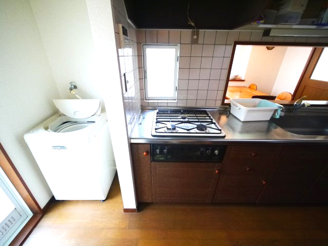 茂原市緑ヶ丘1　中古戸建のキッチン|4LDK 緑ヶ丘分譲地内 公南道路 スーパーせんどう徒歩約5分 都市ガス上下水