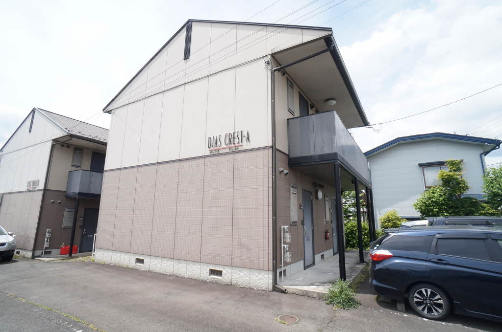 ディアス・クレストAの外観