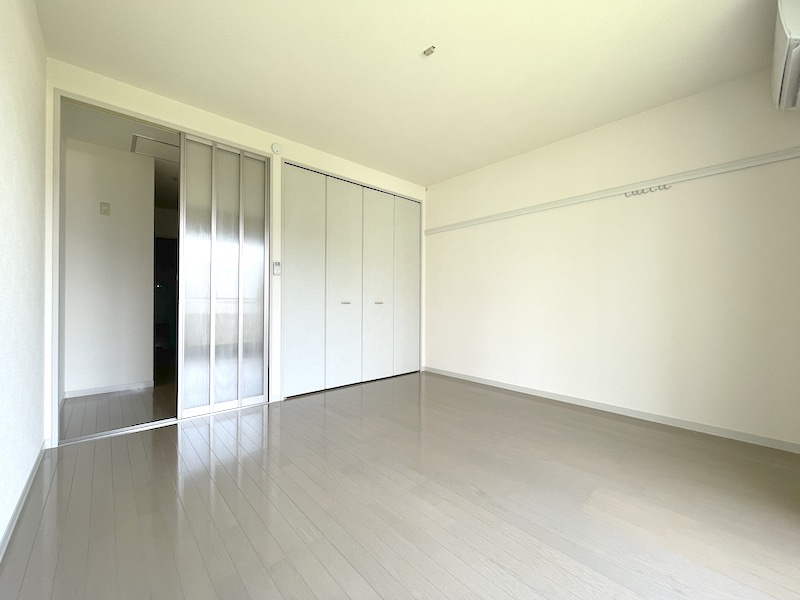 ディアス・クレストAの居間・リビング