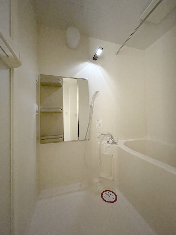 ディアス・クレストAの浴室