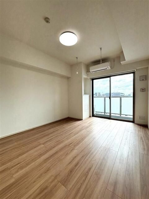 ＭＡＸＩＶ浅草ＭＩＲＡＩＳ