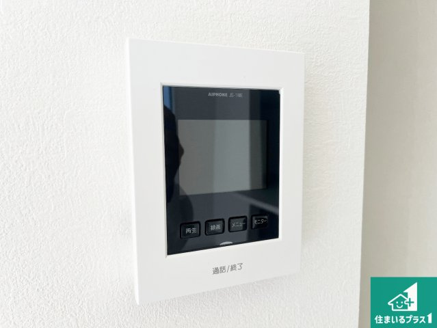 姫路市網干区垣内西町　第1期　新築一戸建ての防犯設備|カラーモニターインターホン！声だけでなく来訪者の姿や顔がモニターで確認できるので、小さなお子様がいらっしゃるご家庭でも安心できます！