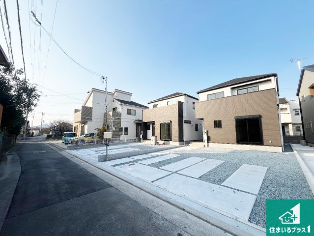 姫路市網干区垣内西町　第1期　新築一戸建ての前面道路含む現地写真|車通りの少ない前面道路！お子様がいらっしゃるご家族でも安心！