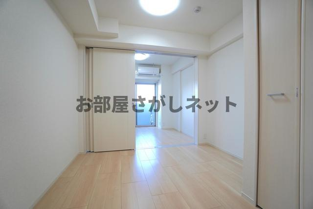 クラリティア板橋本町【おとり物件なし】#学生・社会人にオススメ！初期費用分割払いOK！の居間・リビング|※写真は同タイプ住戸です。