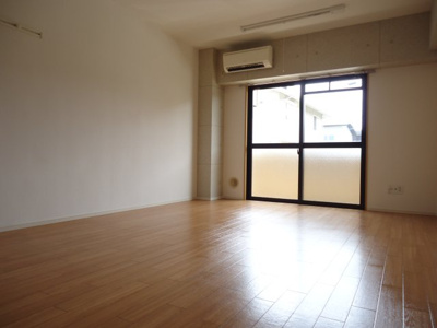 【寝室】 | ライオネス手城 | 洋室11帖