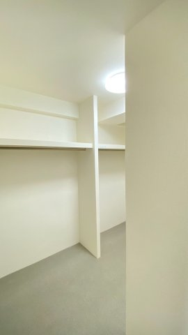 須磨パークヒルズＡ棟の収納|WIC完備