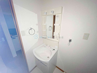 【独立洗面台】 | エクセル道徳【名古屋市賃貸・洗面脱衣室】