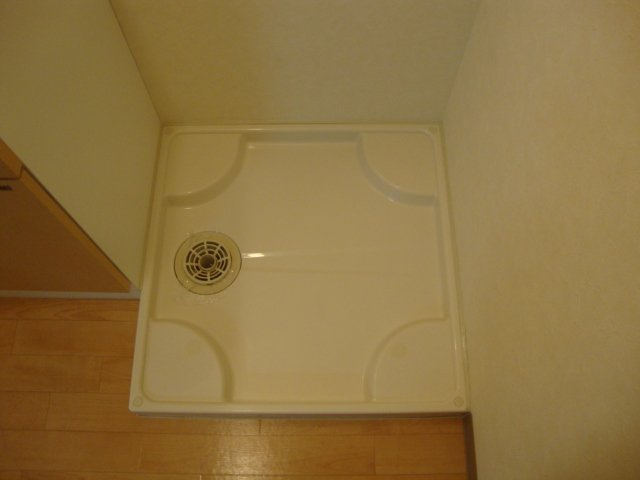 グリーングラス弐番館のその他|洗濯機置場（イメージ）