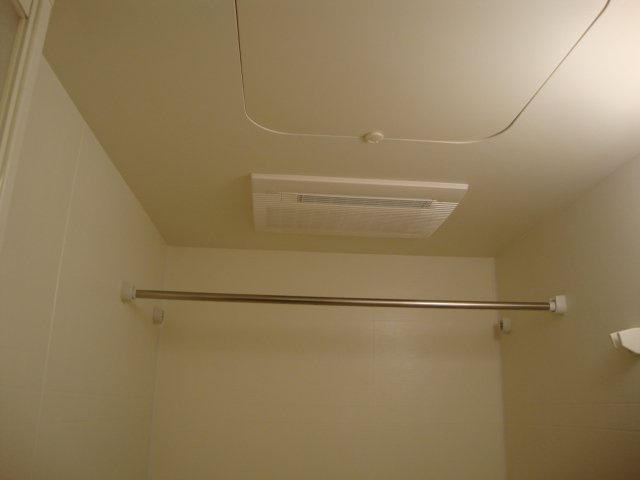 グリーングラス弐番館のその他|浴室乾燥機（イメージ）