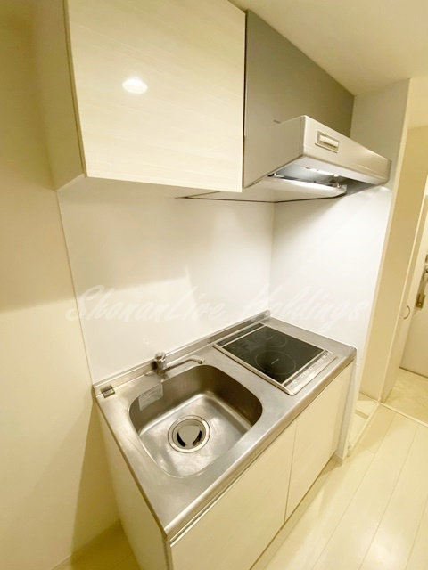 藤沢市本町１丁目のアパートのキッチン