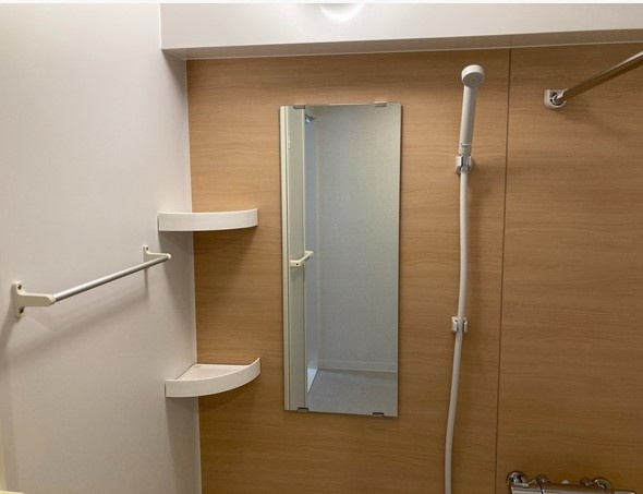 ツイン・コートの浴室