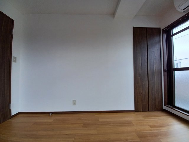 サザンヒルズの居間・リビング