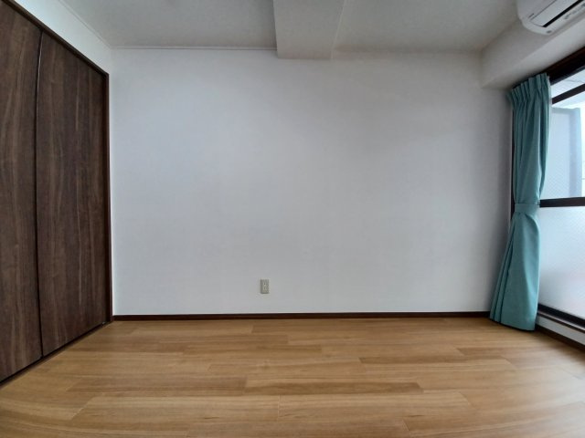 サザンヒルズの居間・リビング