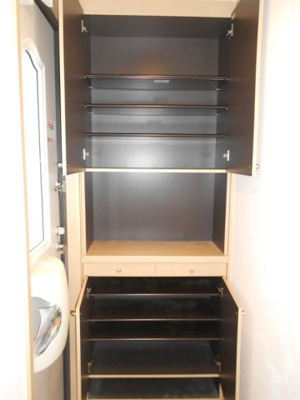 【玄関】 | サンモールプラザ Ａ/Ｂ | 玄関