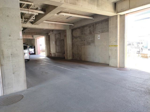 ラフィーヌ立石の駐車場