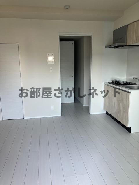 ＬＥＸＥ横濱関内【おとり物件なし】#学生・社会人にオススメ！初期費用分割払いOK！の居間・リビング