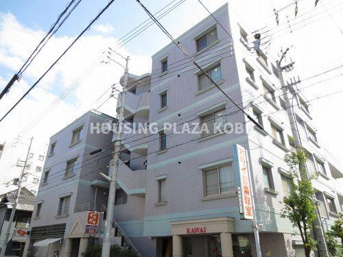 第２テルアキビルの外観