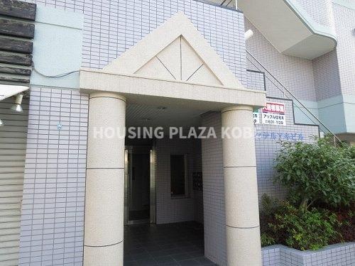 第２テルアキビルのエントランス