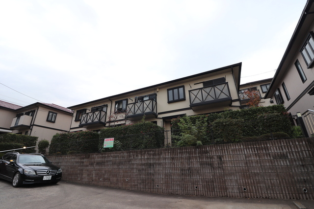 サンモールの丘八番館