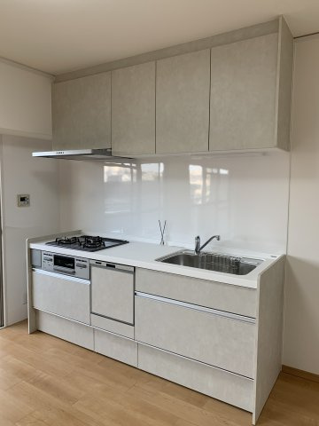 メゾンドール朝霧のキッチン