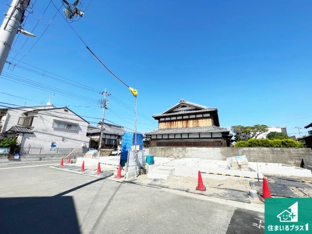京都市伏見区羽束師古川町　第1期　新築一戸建ての外観|現在建築中！落ち着いた街並みで新生活を始めることが出来そう！周辺の物件も併せてご紹介させて頂きます！