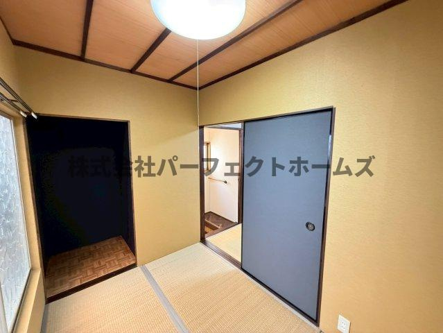 対馬江西町戸建　賃貸の和室|和室があれば、来客や子供用のスペースとして活躍します