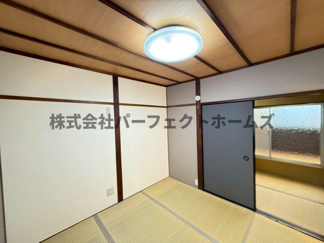 対馬江西町戸建　賃貸の和室|ゆったりとくつろげる和室です