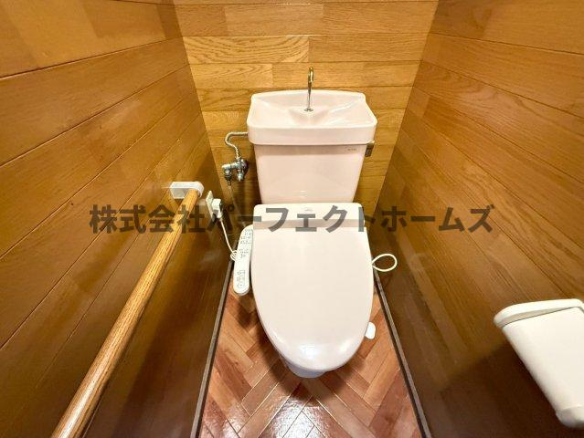 対馬江西町戸建　賃貸のトイレ|コンパクトで使いやすいトイレです