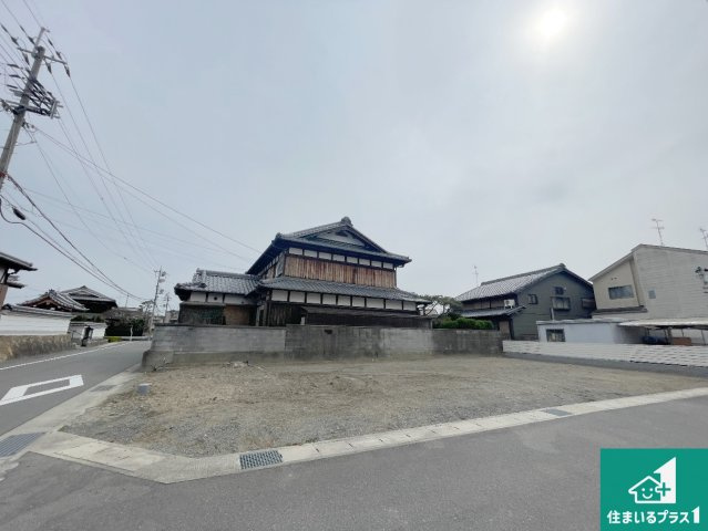 京都市伏見区羽束師古川町　第1期　新築一戸建ての外観|周辺は落ち着いた街並みの住宅地！子育てがしやすい住環境です！まだ未完成ですが、現地でしかわからない事もございます。是非一度ご覧ください。