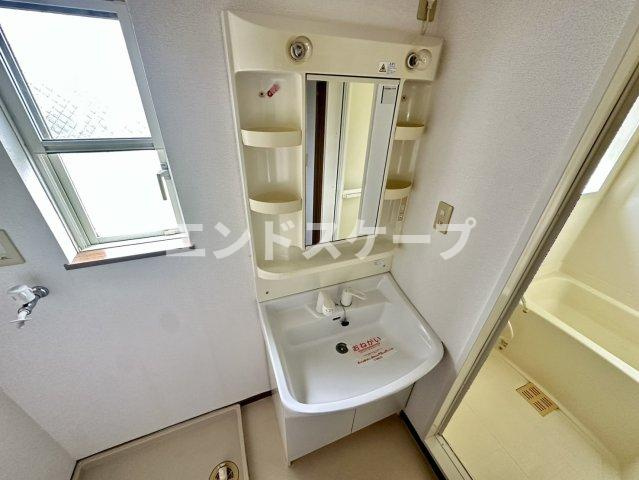 ウエストヴィレッジの洗面所|高崎、前橋のお部屋探しはエンドスケープまで！お客様の理想お聞かせ下さい♪