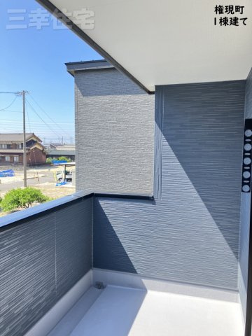 碧南市権現町のバルコニー|主寝室専用バルコニー