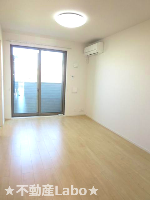 アグレアーブルB