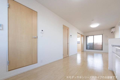 【居間・リビング】 | レジデンス青井 | 使いやすいリビングです