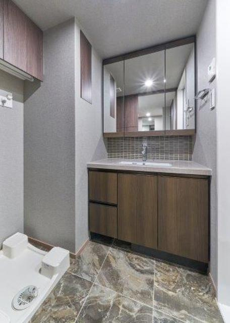 オーパスレジデンス南青山の洗面所|※写真は同タイプ住戸です。