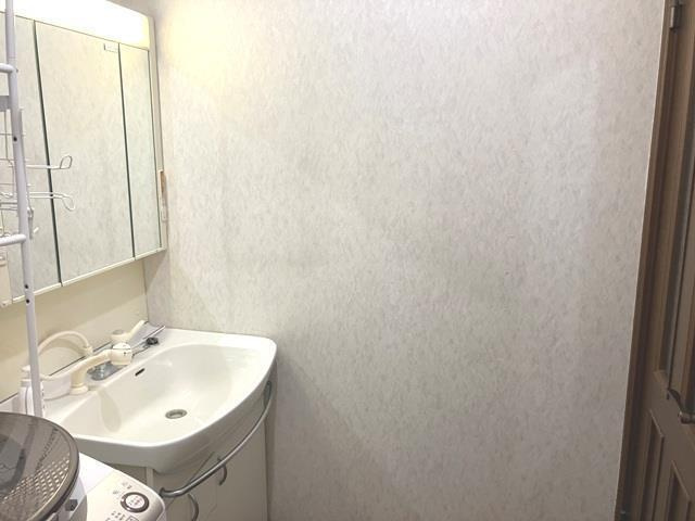 堀1丁目戸建の洗面所