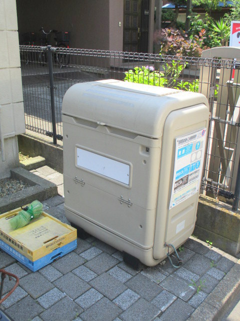 ファミリアハイツのその他|★ゴミストッカー★