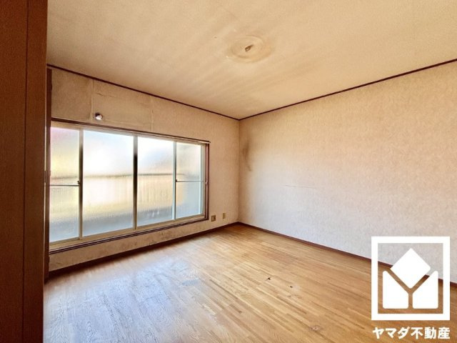 伏見区久我石原町の子供部屋