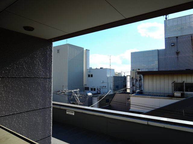 高槻クリスタルビルの展望